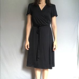 Banana republic pleated wrap dress